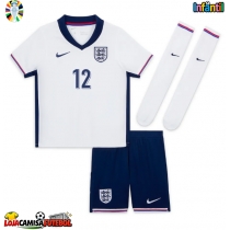 Camisa de Futebol Inglaterra Kieran Trippier #12 Equipamento Principal Infantil Europeu 2024 Manga Curta (+ Calças curtas)